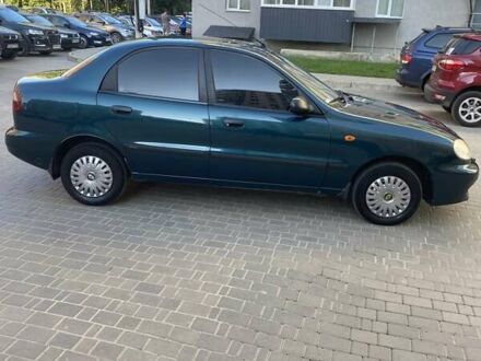 Деу Ланос 2004 у Сумах на Automoto.ua Зелений Деу Ланос, об'ємом двигуна 1.5 л та пробігом 272 тис. км за 3000 $, фото 1 на Automoto.ua
