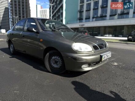 Дэу Ланос 2004 в Киеве на Automoto.ua Зеленый Дэу Ланос, объемом двигателя 1.5 л и пробегом 174 тыс. км за 2500 $, фото 1 на Automoto.ua