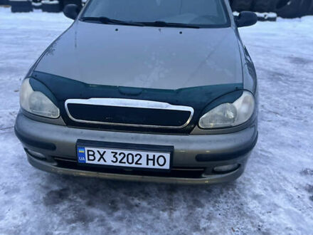 Дэу Ланос 2005 в Хмельницком на Automoto.ua Зеленый Дэу Ланос, объемом двигателя 1.5 л и пробегом 303 тыс. км за 1750 $, фото 1 на Automoto.ua