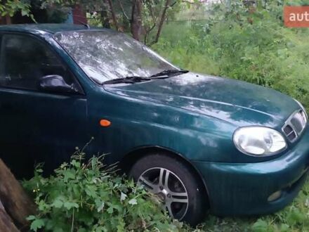 Зеленый Дэу Ланос, объемом двигателя 1.5 л и пробегом 130 тыс. км за 2300 $, фото 1 на Automoto.ua