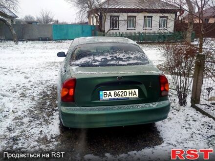 Деу Ланос 2005 у Знаменке на Automoto.ua Зелений Деу Ланос, об'ємом двигуна 1.6 л та пробігом 240 тис. км за 2200 $, фото 1 на Automoto.ua
