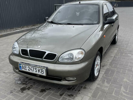 Дэу Ланос 2005 в Днепре (Днепропетровске) на Automoto.ua Зеленый Дэу Ланос, объемом двигателя 1.6 л и пробегом 280 тыс. км за 2700 $, фото 1 на Automoto.ua