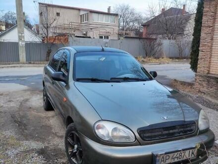 Дэу Ланос 2005 в Запорожье на Automoto.ua Зеленый Дэу Ланос, объемом двигателя 1.5 л и пробегом 224 тыс. км за 2500 $, фото 1 на Automoto.ua