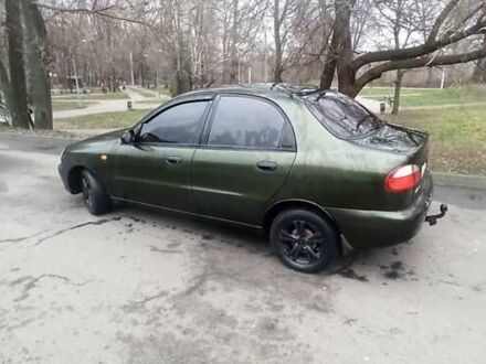 Зеленый Дэу Ланос, объемом двигателя 1.5 л и пробегом 172 тыс. км за 2900 $, фото 1 на Automoto.ua