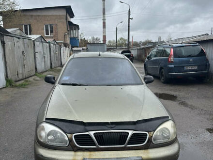 Дэу Ланос 2005 в Киеве на Automoto.ua Зеленый Дэу Ланос, объемом двигателя 1.5 л и пробегом 357 тыс. км за 1250 $, фото 1 на Automoto.ua