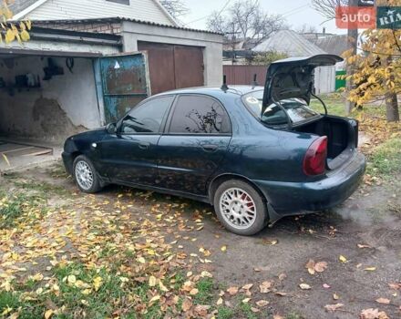 Зеленый Дэу Ланос, объемом двигателя 1.6 л и пробегом 165 тыс. км за 2700 $, фото 1 на Automoto.ua