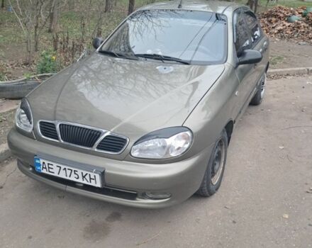 Зелений Деу Ланос, об'ємом двигуна 1.5 л та пробігом 255 тис. км за 2000 $, фото 1 на Automoto.ua