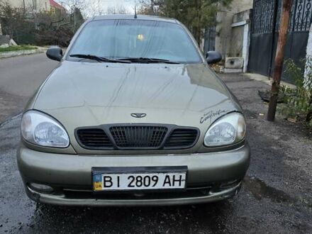 Зеленый Дэу Ланос, объемом двигателя 1.5 л и пробегом 332 тыс. км за 1650 $, фото 1 на Automoto.ua