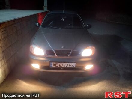 Деу Ланос 2006 у Дніпро (Дніпропетровську) на Automoto.ua Зелений Деу Ланос, об'ємом двигуна 1.5 л та пробігом 185 тис. км за 2800 $, фото 1 на Automoto.ua