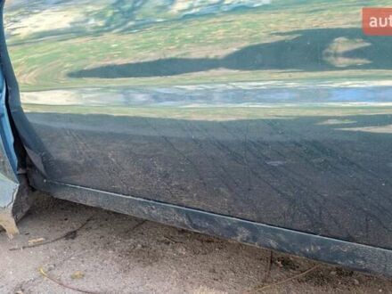 Зеленый Дэу Ланос, объемом двигателя 1.5 л и пробегом 250 тыс. км за 800 $, фото 1 на Automoto.ua