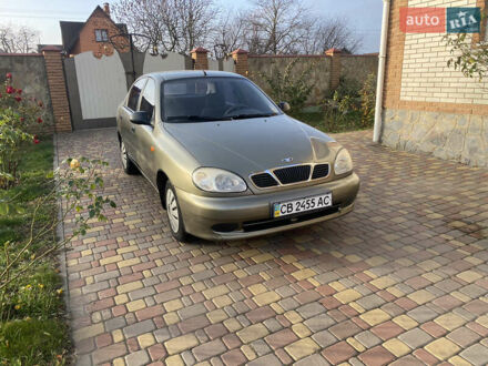 Зелений Деу Ланос, об'ємом двигуна 1.5 л та пробігом 190 тис. км за 1900 $, фото 1 на Automoto.ua