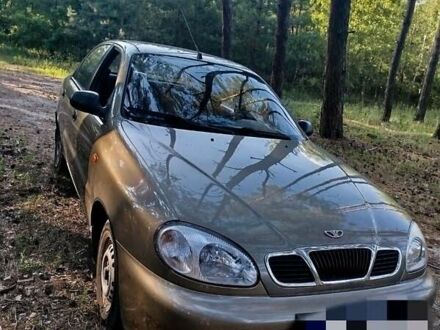 Зелений Деу Ланос, об'ємом двигуна 1.5 л та пробігом 155 тис. км за 3300 $, фото 1 на Automoto.ua