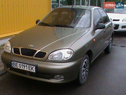 Дэу Ланос 2006 в Николаеве на Automoto.ua Зеленый Дэу Ланос, объемом двигателя 1.5 л и пробегом 150 тыс. км за 2750 $, фото 1 на Automoto.ua