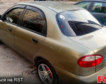Зеленый Дэу Ланос, объемом двигателя 1.5 л и пробегом 250 тыс. км за 1300 $, фото 1 на Automoto.ua