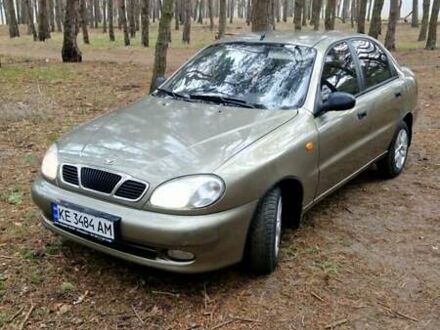 Дэу Ланос 2006 в Каменское - Днепродзержинск на Automoto.ua Зеленый Дэу Ланос, объемом двигателя 1.5 л и пробегом 278 тыс. км за 2750 $, фото 1 на Automoto.ua
