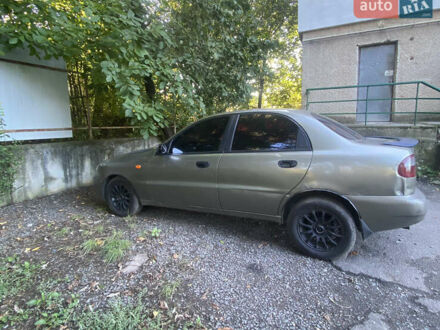 Зеленый Дэу Ланос, объемом двигателя 1.3 л и пробегом 170 тыс. км за 950 $, фото 1 на Automoto.ua