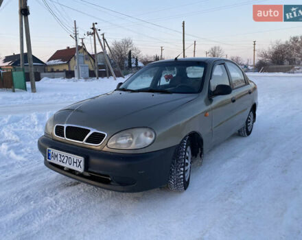 Зеленый Дэу Ланос, объемом двигателя 1.5 л и пробегом 275 тыс. км за 2000 $, фото 1 на Automoto.ua