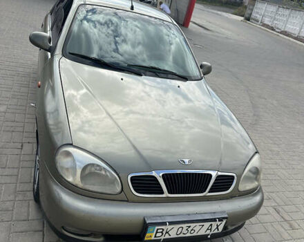 Зелений Деу Ланос, об'ємом двигуна 1.5 л та пробігом 399 тис. км за 2200 $, фото 1 на Automoto.ua