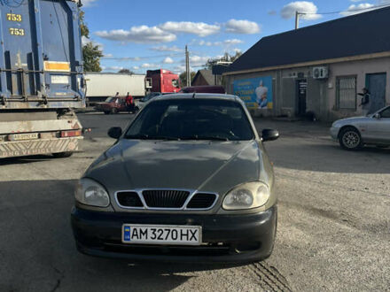 Дэу Ланос 2007 в Брусилове на Automoto.ua Зеленый Дэу Ланос, объемом двигателя 1.5 л и пробегом 265 тыс. км за 2400 $, фото 1 на Automoto.ua