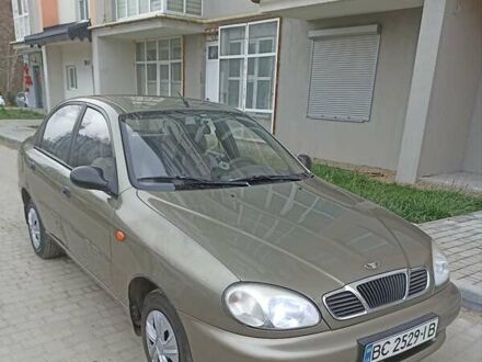 Зеленый Дэу Ланос, объемом двигателя 1.5 л и пробегом 207 тыс. км за 2450 $, фото 1 на Automoto.ua