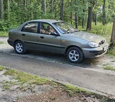 Зеленый Дэу Ланос, объемом двигателя 1.39 л и пробегом 233 тыс. км за 1650 $, фото 1 на Automoto.ua