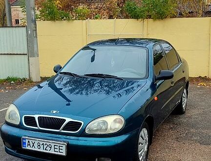 Зелений Деу Ланос, об'ємом двигуна 1.6 л та пробігом 295 тис. км за 2000 $, фото 1 на Automoto.ua