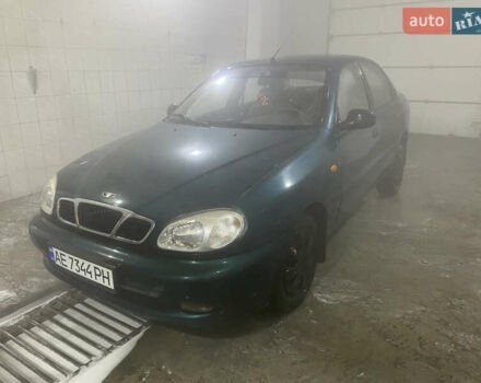Зеленый Дэу Ланос, объемом двигателя 1.6 л и пробегом 150 тыс. км за 1500 $, фото 1 на Automoto.ua