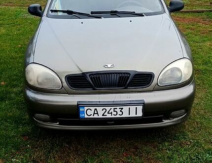 Зеленый Дэу Ланос, объемом двигателя 1.5 л и пробегом 0 тыс. км за 2000 $, фото 1 на Automoto.ua