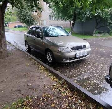 Зелений Деу Ланос, об'ємом двигуна 1.5 л та пробігом 225 тис. км за 2372 $, фото 1 на Automoto.ua