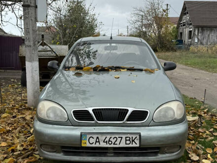 Дэу Ланос 2008 в Корсунь-Шевченковском на Automoto.ua Зеленый Дэу Ланос, объемом двигателя 1.5 л и пробегом 200 тыс. км за 1800 $, фото 1 на Automoto.ua