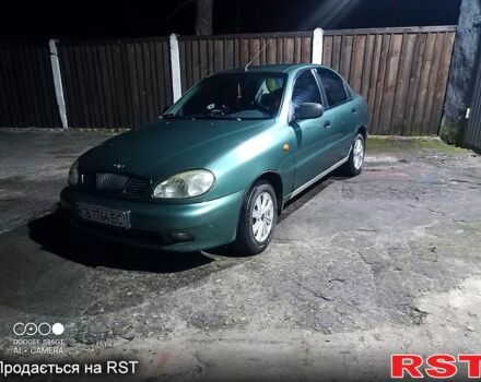 Зеленый Дэу Ланос, объемом двигателя 1.6 л и пробегом 240 тыс. км за 2000 $, фото 1 на Automoto.ua