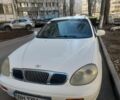 Белый Дэу Леганза, объемом двигателя 2 л и пробегом 300 тыс. км за 2000 $, фото 1 на Automoto.ua