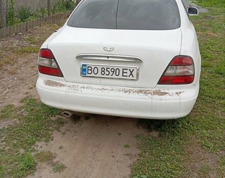 Белый Дэу Леганза, объемом двигателя 2 л и пробегом 305 тыс. км за 1900 $, фото 4 на Automoto.ua