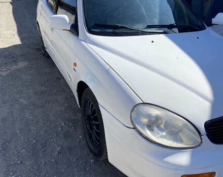 Дэу Леганза 1999 в Каменское - Днепродзержинск на Automoto.ua Белый Дэу Леганза, объемом двигателя 1.99 л и пробегом 350 тыс. км за 1331 $, фото 1 на Automoto.ua