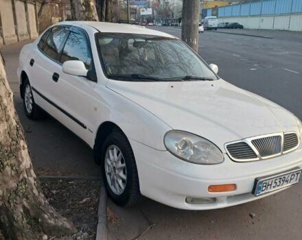 Белый Дэу Леганза, объемом двигателя 2 л и пробегом 420 тыс. км за 2900 $, фото 1 на Automoto.ua