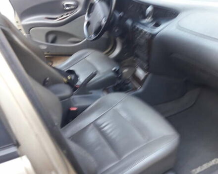 Бежевий Деу Леганза, об'ємом двигуна 2 л та пробігом 148 тис. км за 3000 $, фото 7 на Automoto.ua