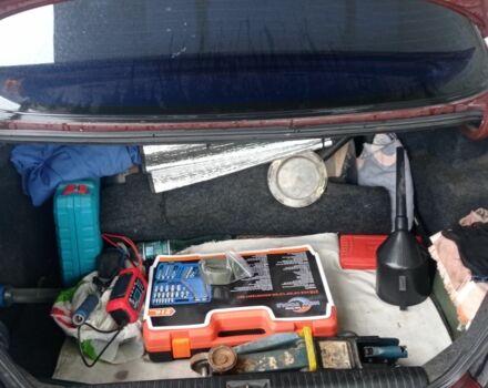 Красный Дэу Леганза, объемом двигателя 2 л и пробегом 450 тыс. км за 1187 $, фото 7 на Automoto.ua