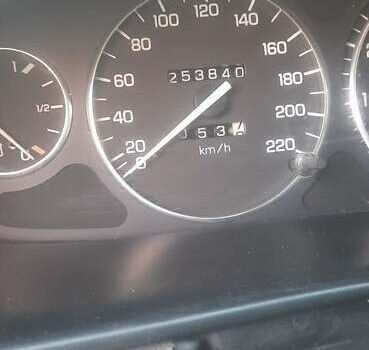 Красный Дэу Леганза, объемом двигателя 2 л и пробегом 253 тыс. км за 2800 $, фото 12 на Automoto.ua