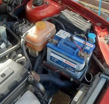 Красный Дэу Леганза, объемом двигателя 2 л и пробегом 253 тыс. км за 2800 $, фото 8 на Automoto.ua