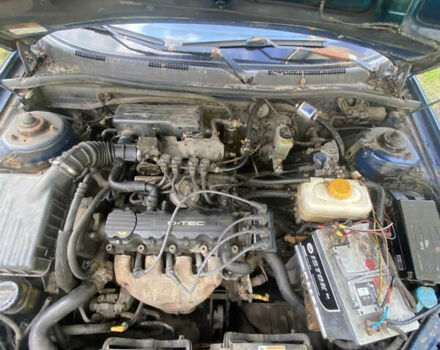 Синий Дэу Леганза, объемом двигателя 2 л и пробегом 350 тыс. км за 800 $, фото 9 на Automoto.ua