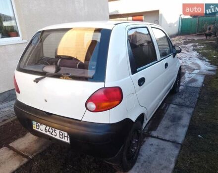 Белый Дэу Матиз, объемом двигателя 0.8 л и пробегом 177 тыс. км за 1200 $, фото 4 на Automoto.ua