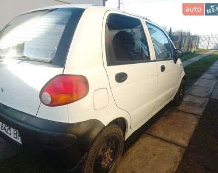 Белый Дэу Матиз, объемом двигателя 0.8 л и пробегом 177 тыс. км за 1200 $, фото 2 на Automoto.ua