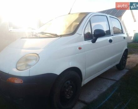 Белый Дэу Матиз, объемом двигателя 0.8 л и пробегом 177 тыс. км за 1200 $, фото 1 на Automoto.ua