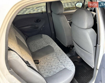 Білий Деу Матіз, об'ємом двигуна 0.8 л та пробігом 146 тис. км за 2700 $, фото 24 на Automoto.ua