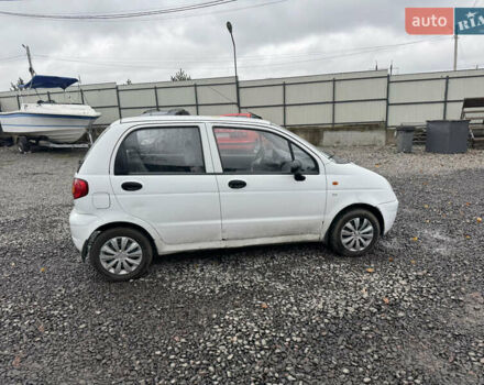 Білий Деу Матіз, об'ємом двигуна 0.8 л та пробігом 130 тис. км за 2300 $, фото 5 на Automoto.ua