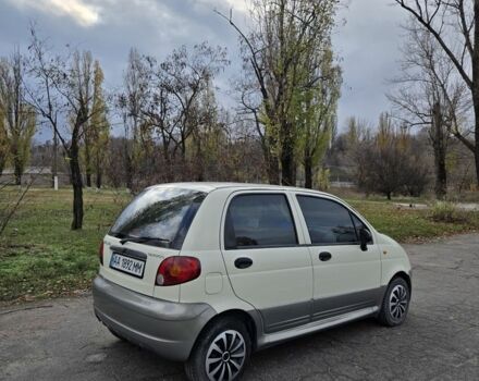 Белый Дэу Матиз, объемом двигателя 1 л и пробегом 164 тыс. км за 2550 $, фото 2 на Automoto.ua