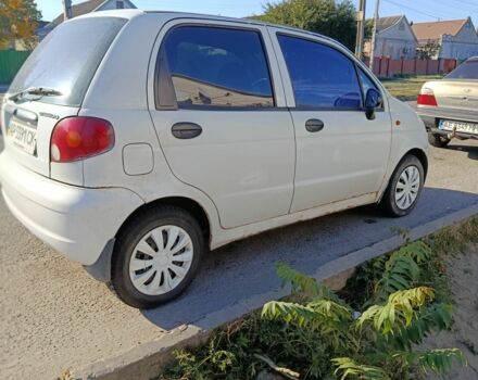 Белый Дэу Матиз, объемом двигателя 0.8 л и пробегом 200 тыс. км за 1192 $, фото 3 на Automoto.ua