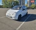 Белый Дэу Матиз, объемом двигателя 0.8 л и пробегом 180 тыс. км за 1900 $, фото 1 на Automoto.ua