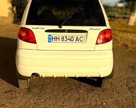 Белый Дэу Матиз, объемом двигателя 0.8 л и пробегом 141 тыс. км за 2500 $, фото 2 на Automoto.ua