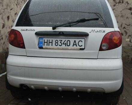 Белый Дэу Матиз, объемом двигателя 0.8 л и пробегом 142 тыс. км за 2200 $, фото 3 на Automoto.ua